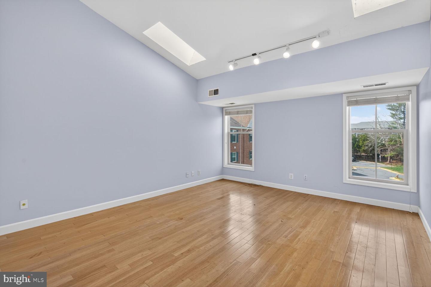 1146 Walker Rd #g&h Property Photo 28