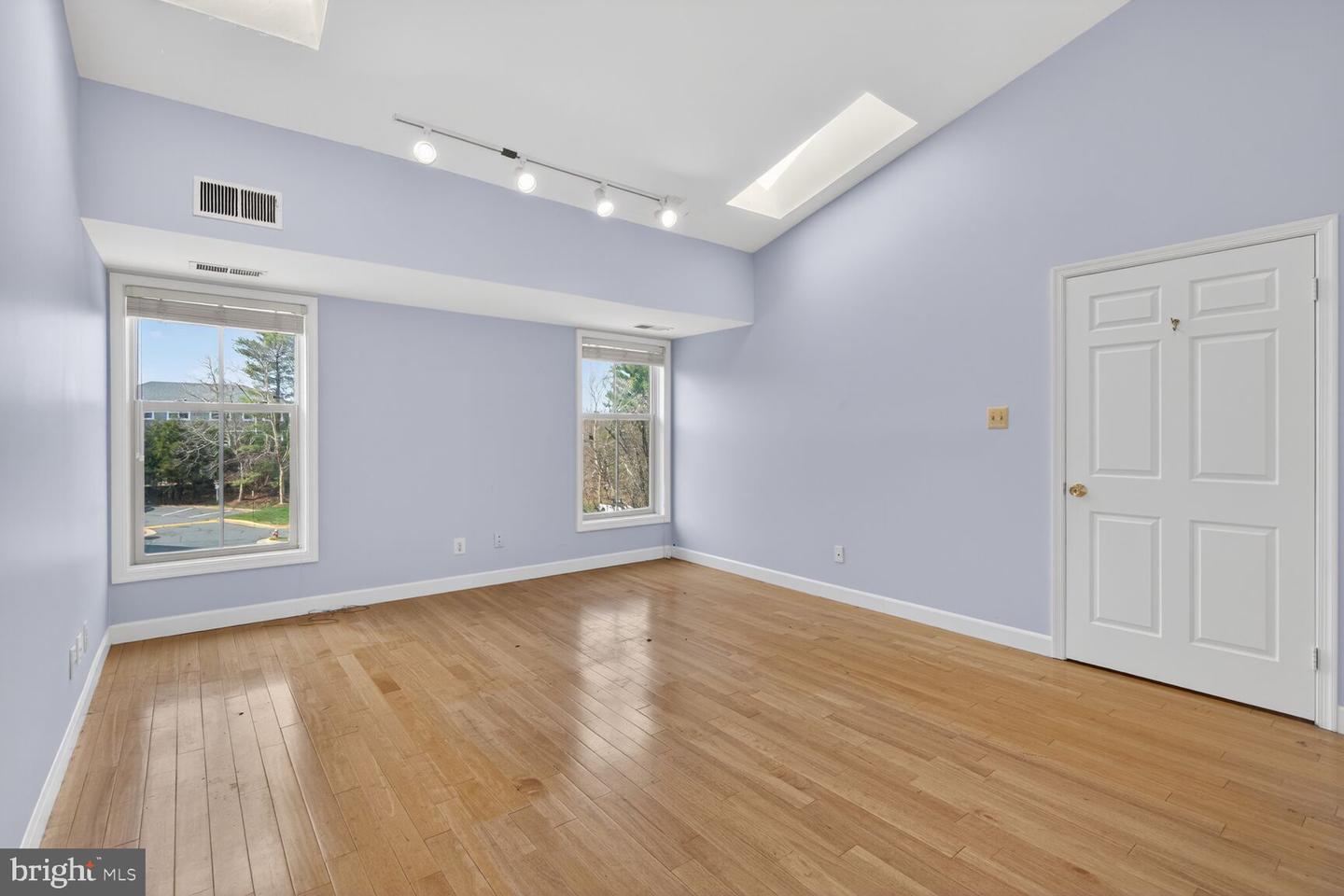 1146 Walker Rd #g&h Property Photo 32