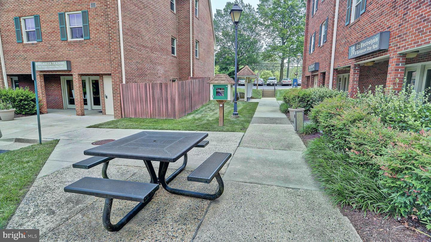 1146 Walker Rd #g&h Property Photo 39