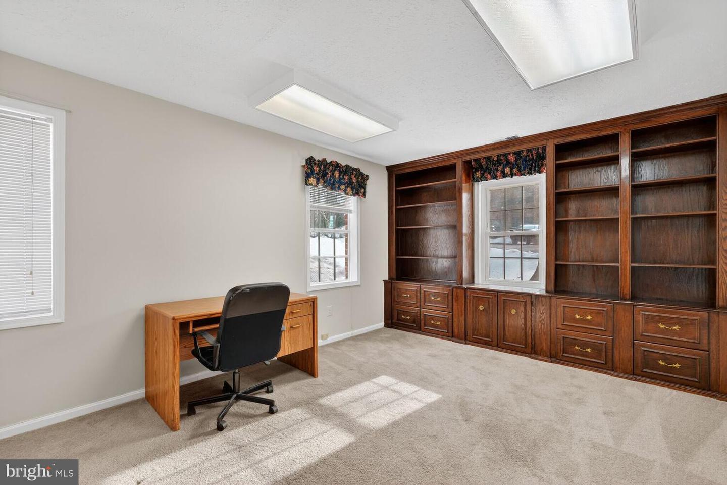 1311 Vincent Pl #19 Property Photo 7