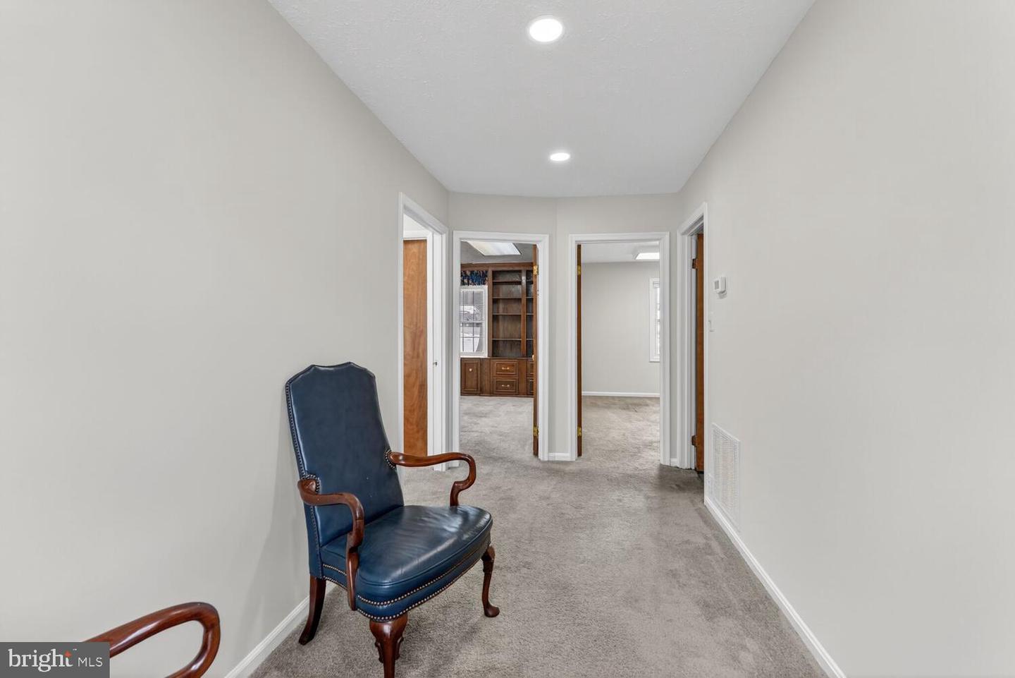 1311 Vincent Pl #19 Property Photo 12