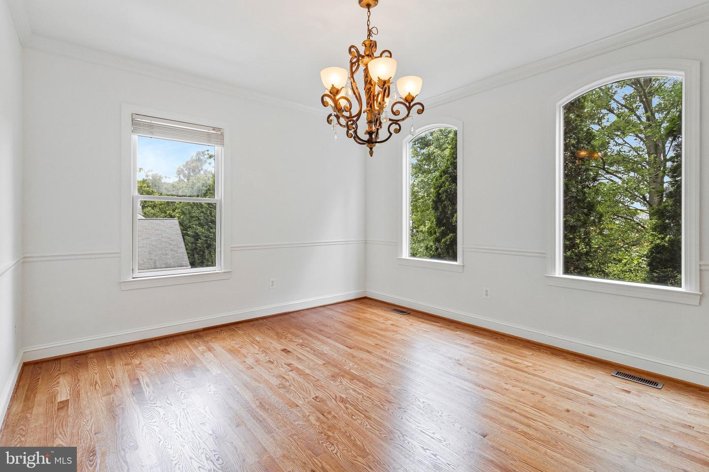 6312 Maryview St Property Photo 6