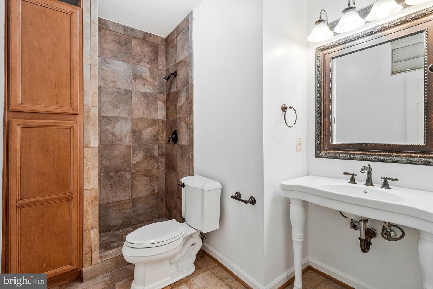 6312 Maryview St Property Photo 57