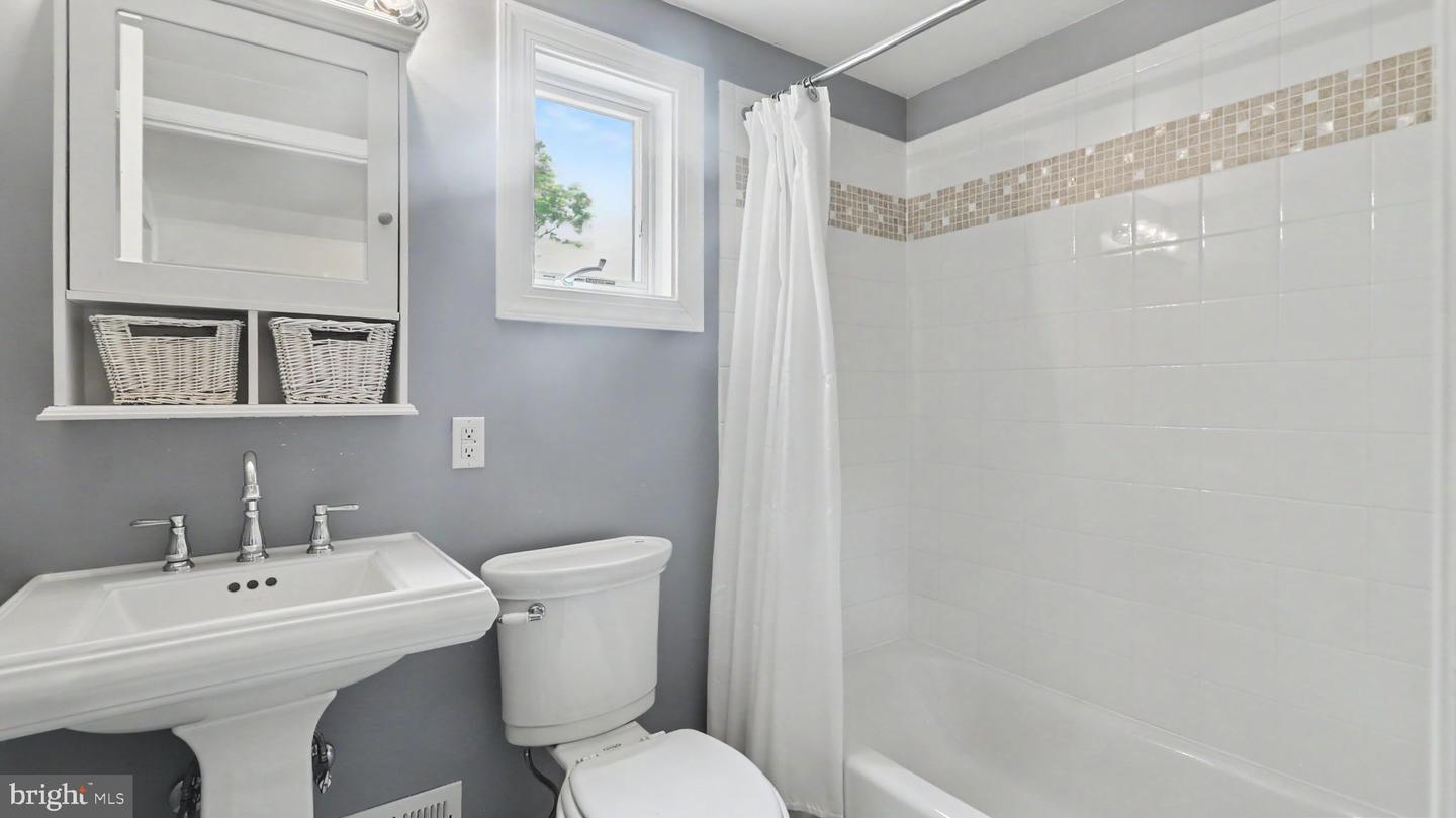2503 Cavendish Dr Property Photo 32