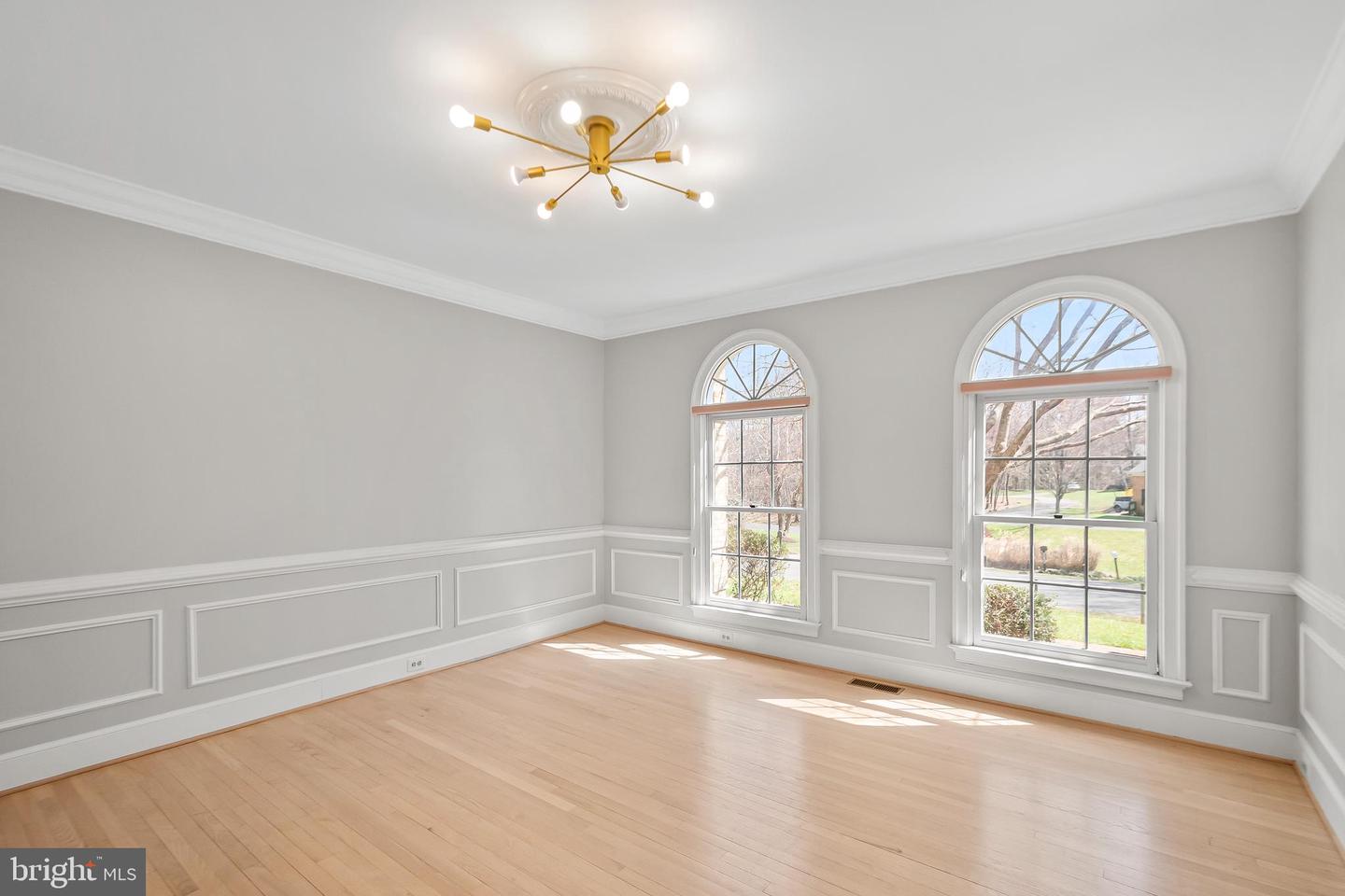 12187 Brecknock St Property Photo 10
