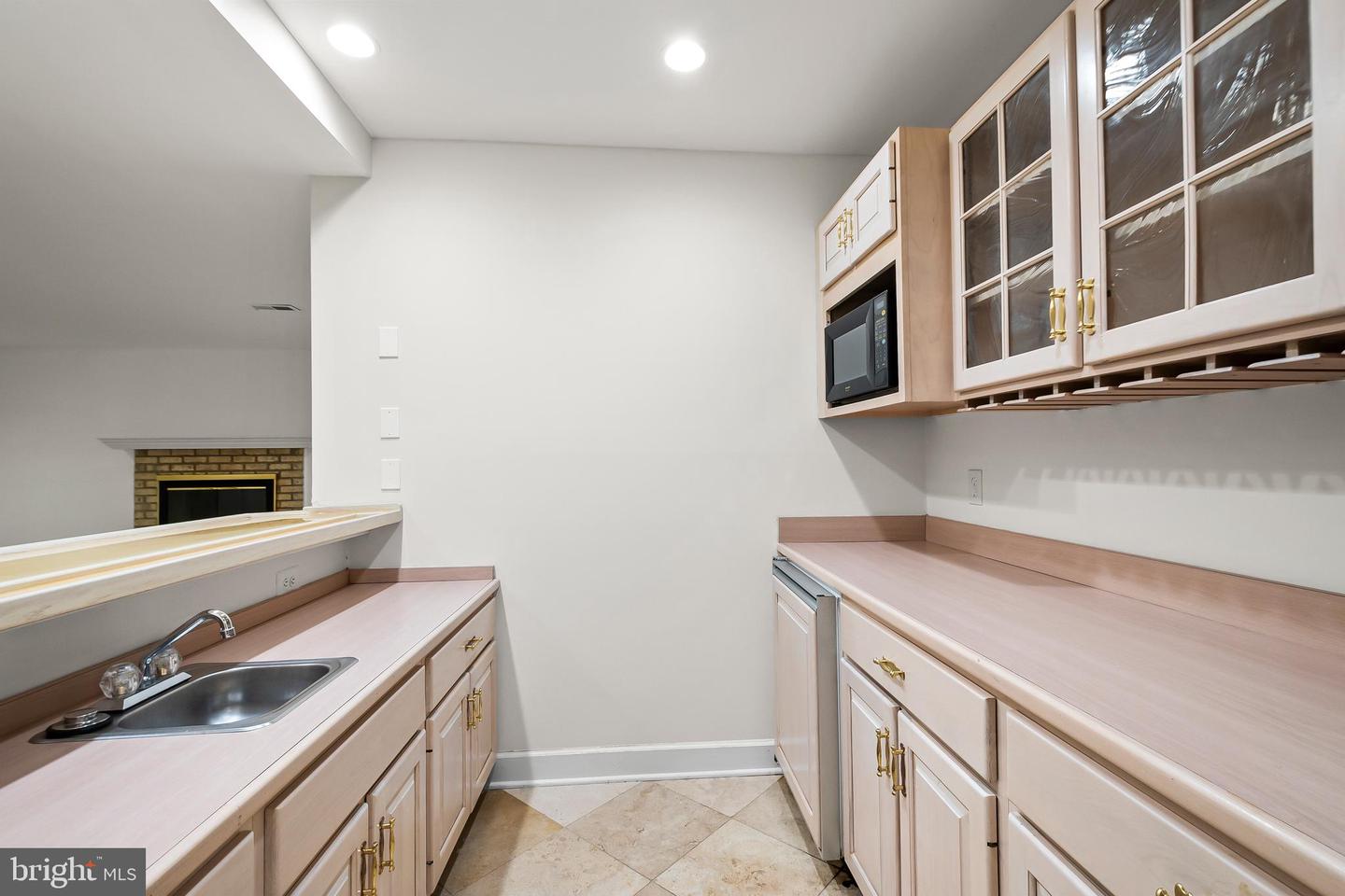 12187 Brecknock St Property Photo 43