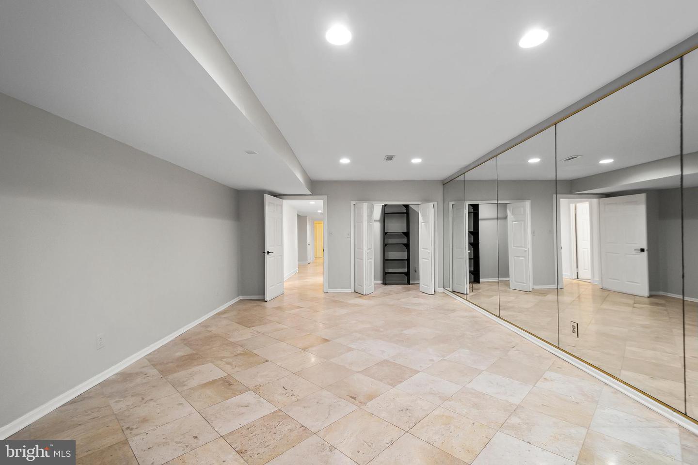 12187 Brecknock St Property Photo 45