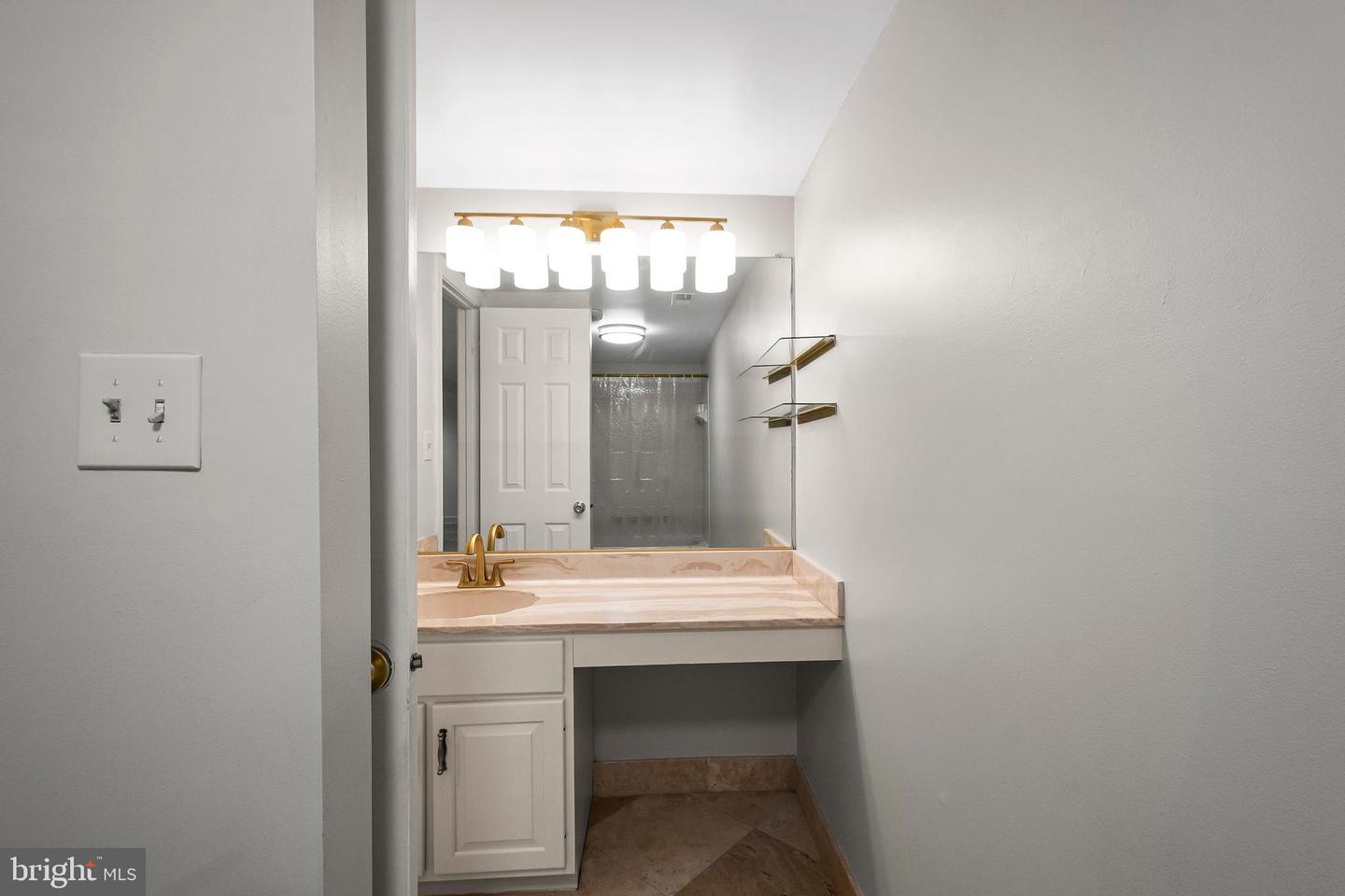 12187 Brecknock St Property Photo 46