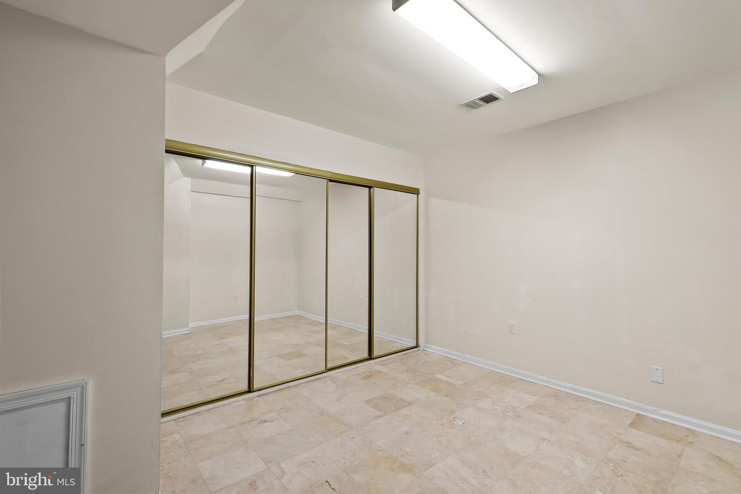 12187 Brecknock St Property Photo 48