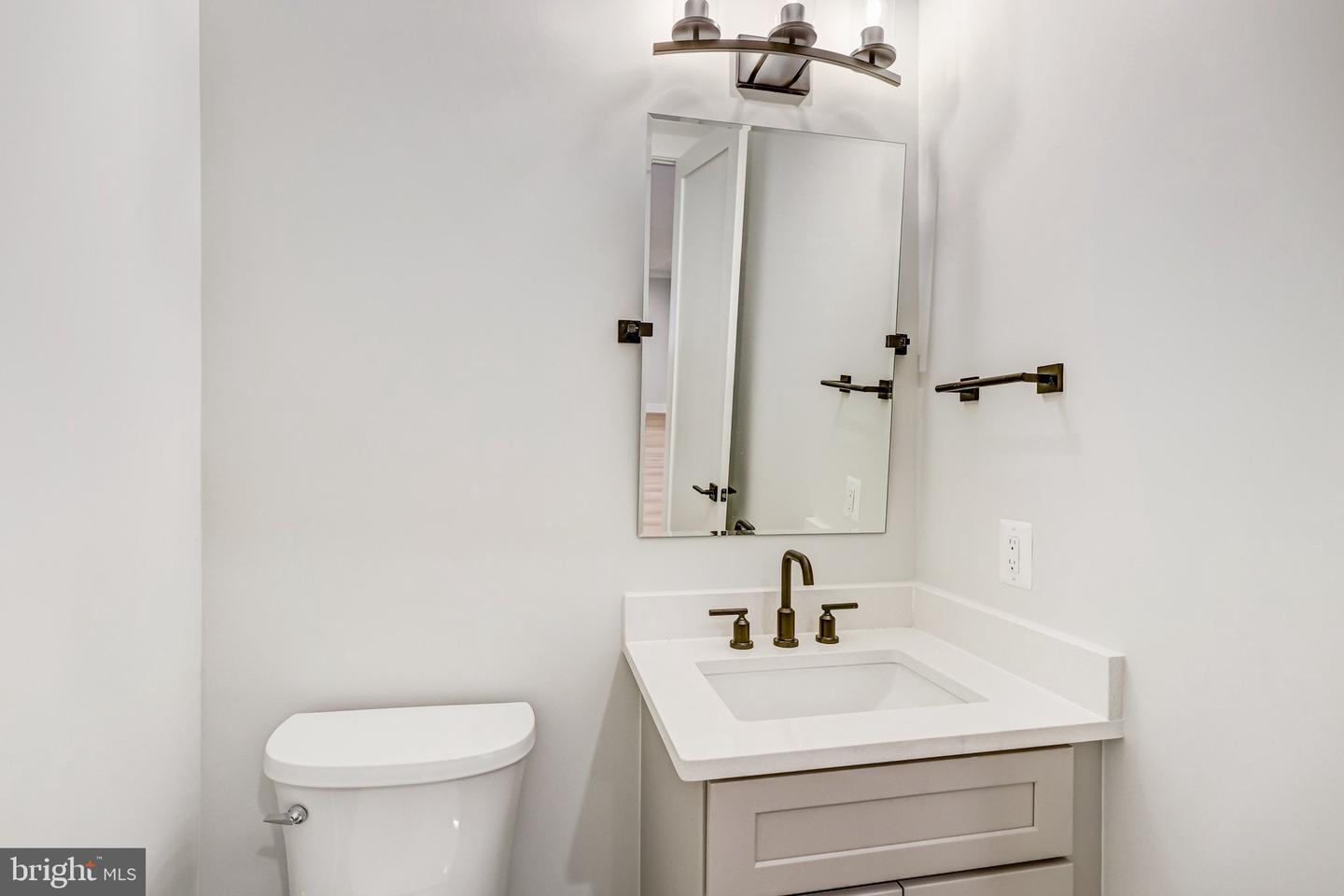 7007 Hector Rd Property Photo 68