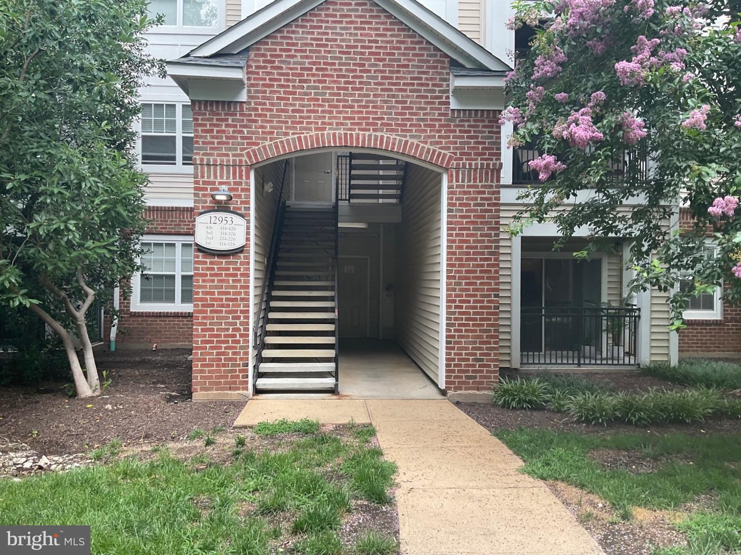 12953 Centre Park Cir #224 Property Photo 1