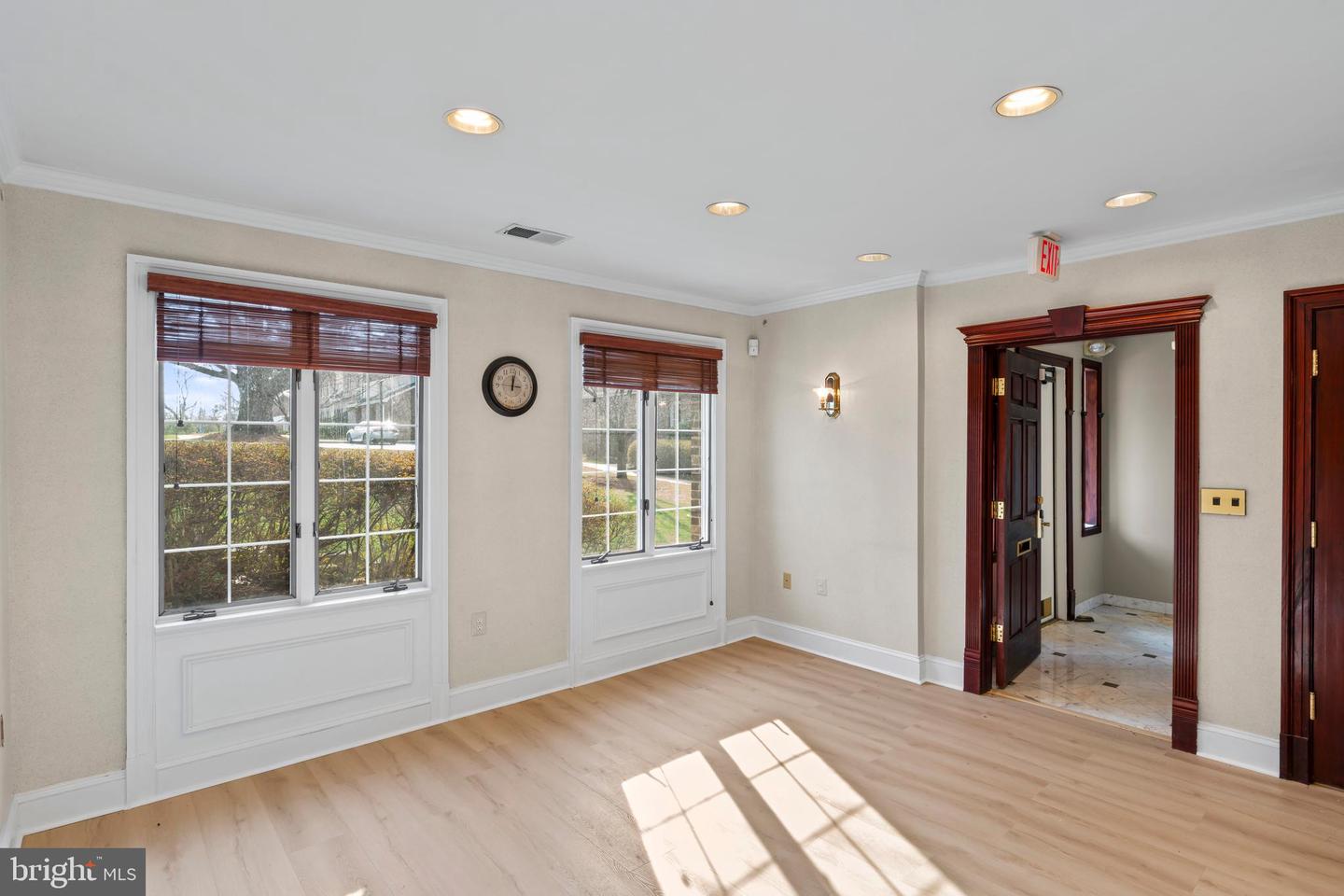 11739 Bowman Green Dr #suite 100 Property Photo 1