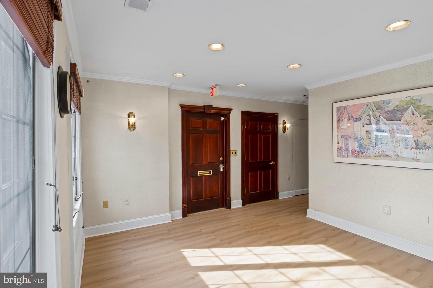 11739 Bowman Green Dr #suite 100 Property Photo 5
