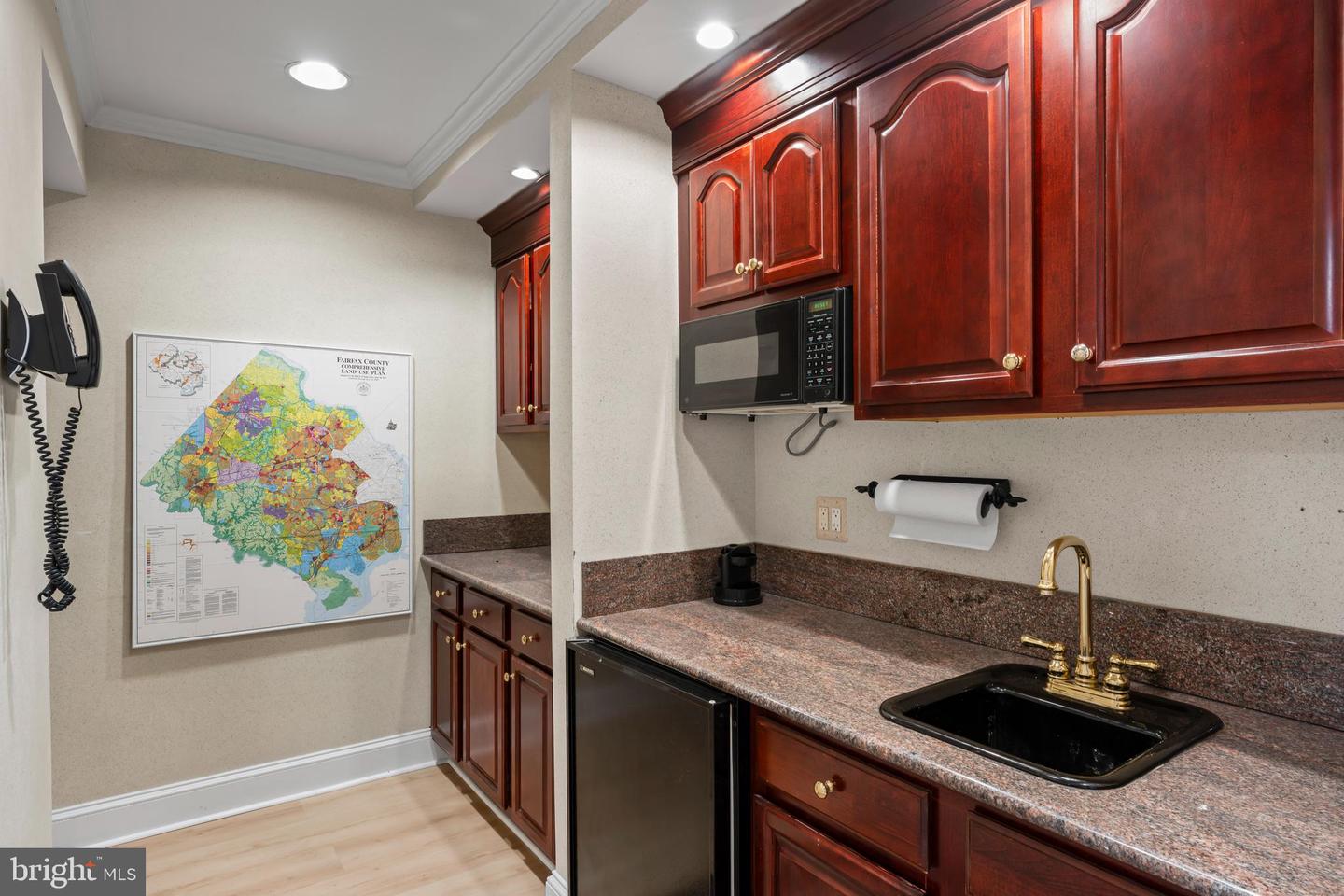 11739 Bowman Green Dr #suite 100 Property Photo 18