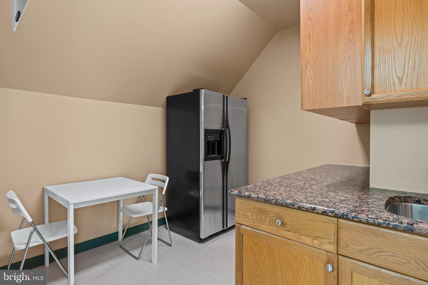 11739 Bowman Green Dr #suite 100 Property Photo 23