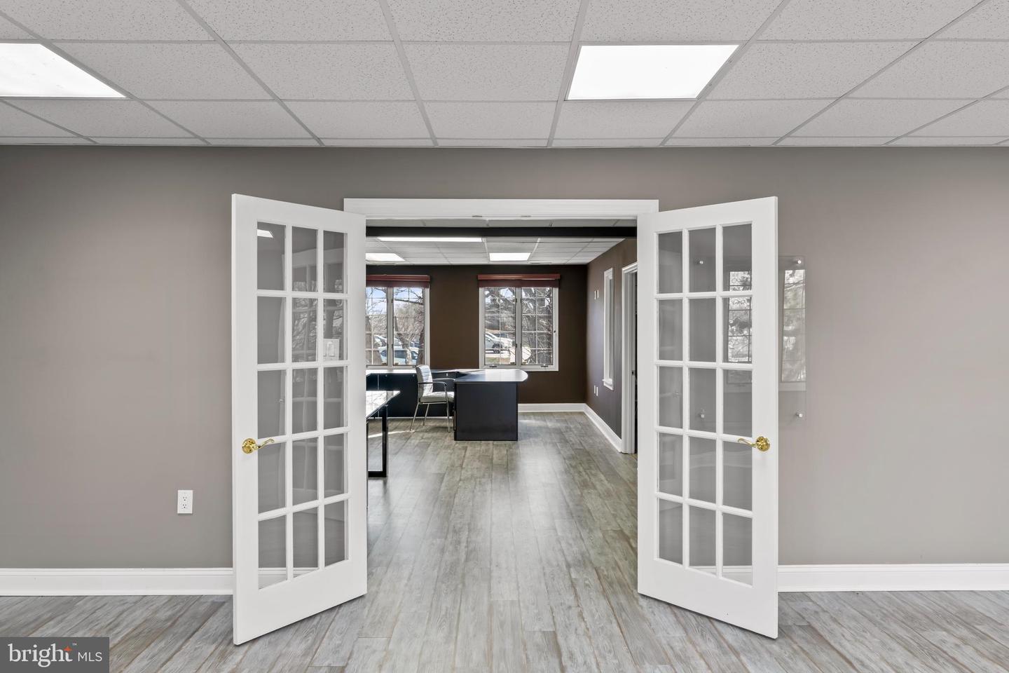 11739 Bowman Green Dr #suite 100 Property Photo 38