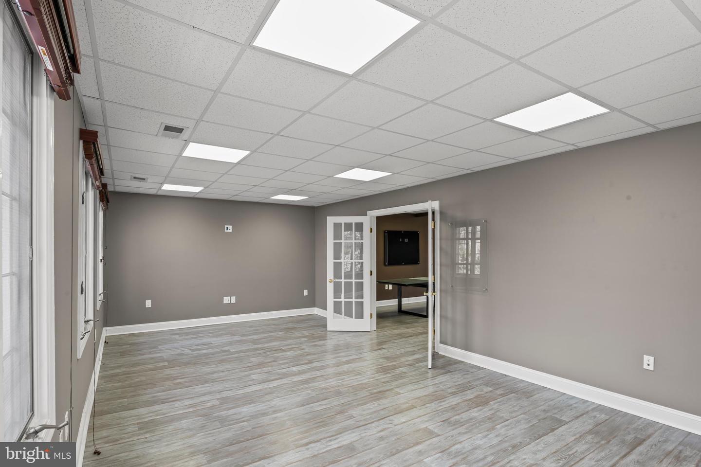 11739 Bowman Green Dr #suite 100 Property Photo 41