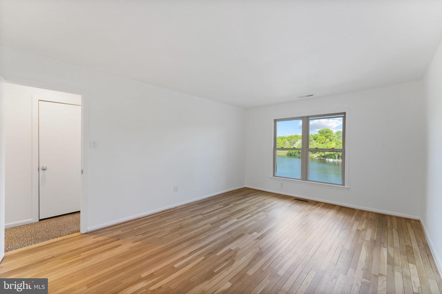 11163 Lake Chapel Ln Property Photo 44