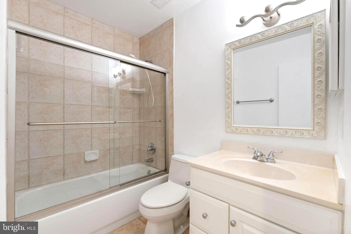 11163 Lake Chapel Ln Property Photo 57