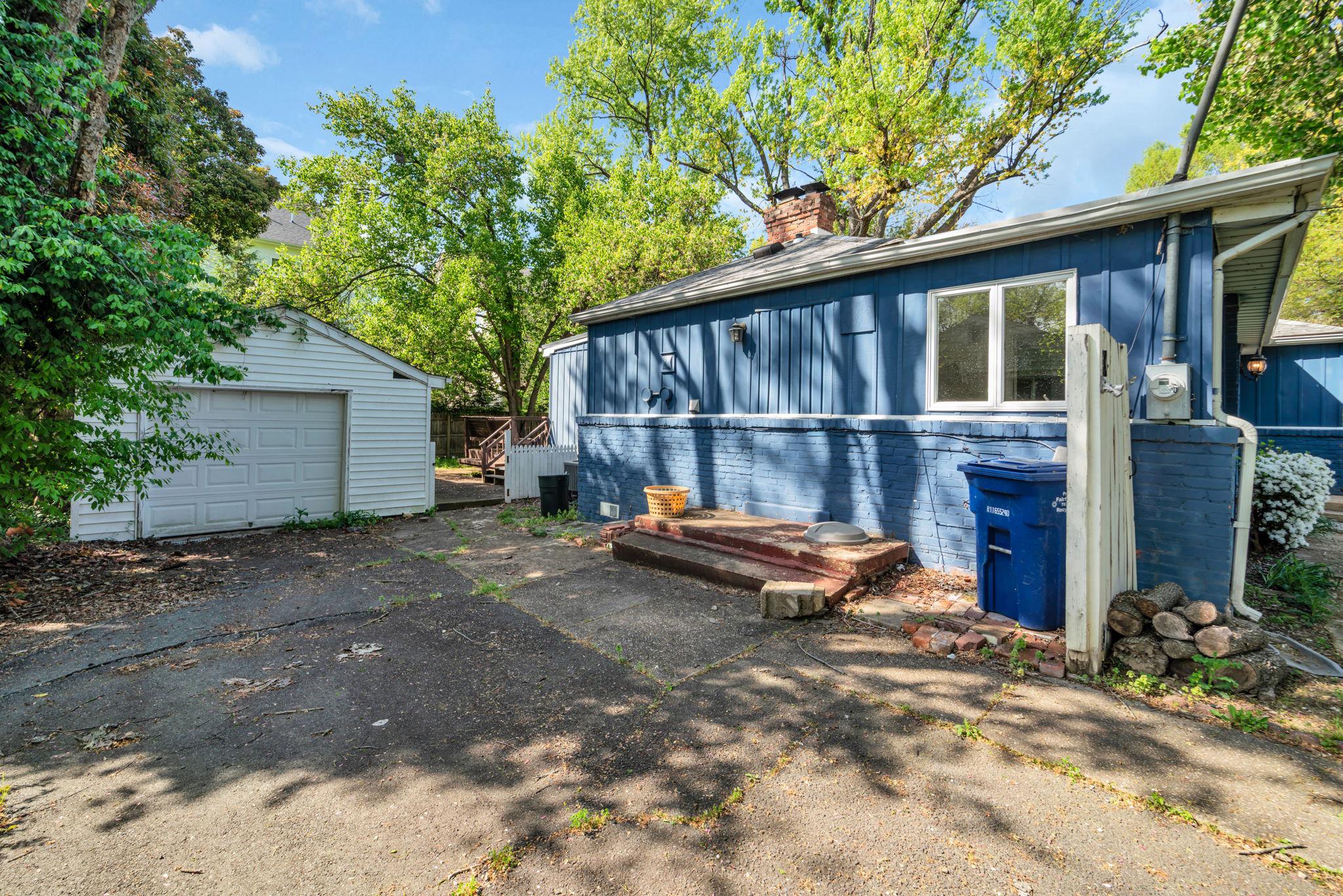 8106 Fort Hunt Rd Property Photo 3