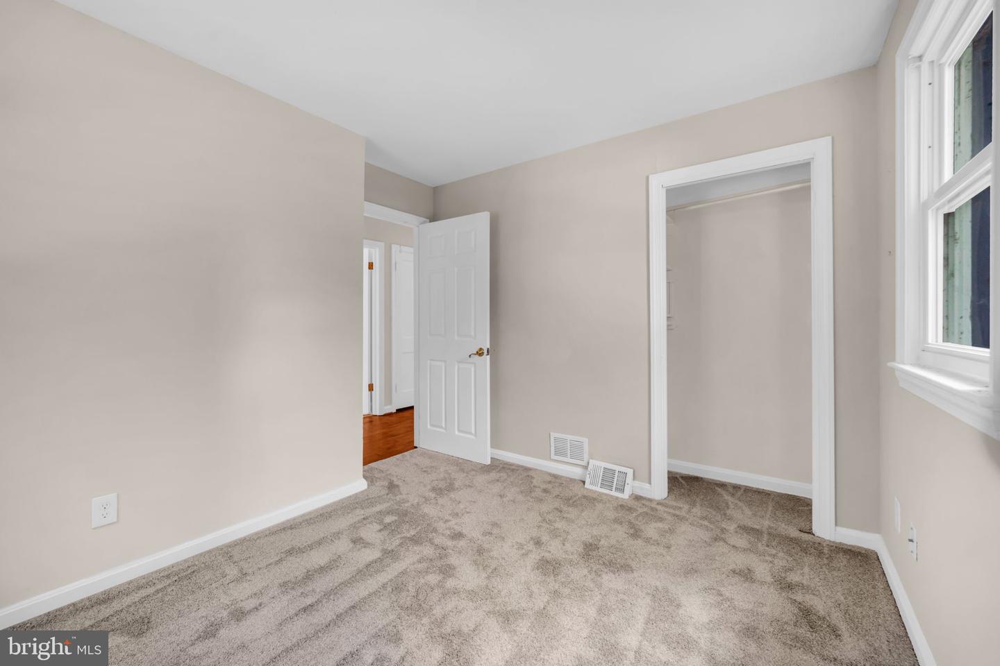 8106 Fort Hunt Rd Property Photo 33