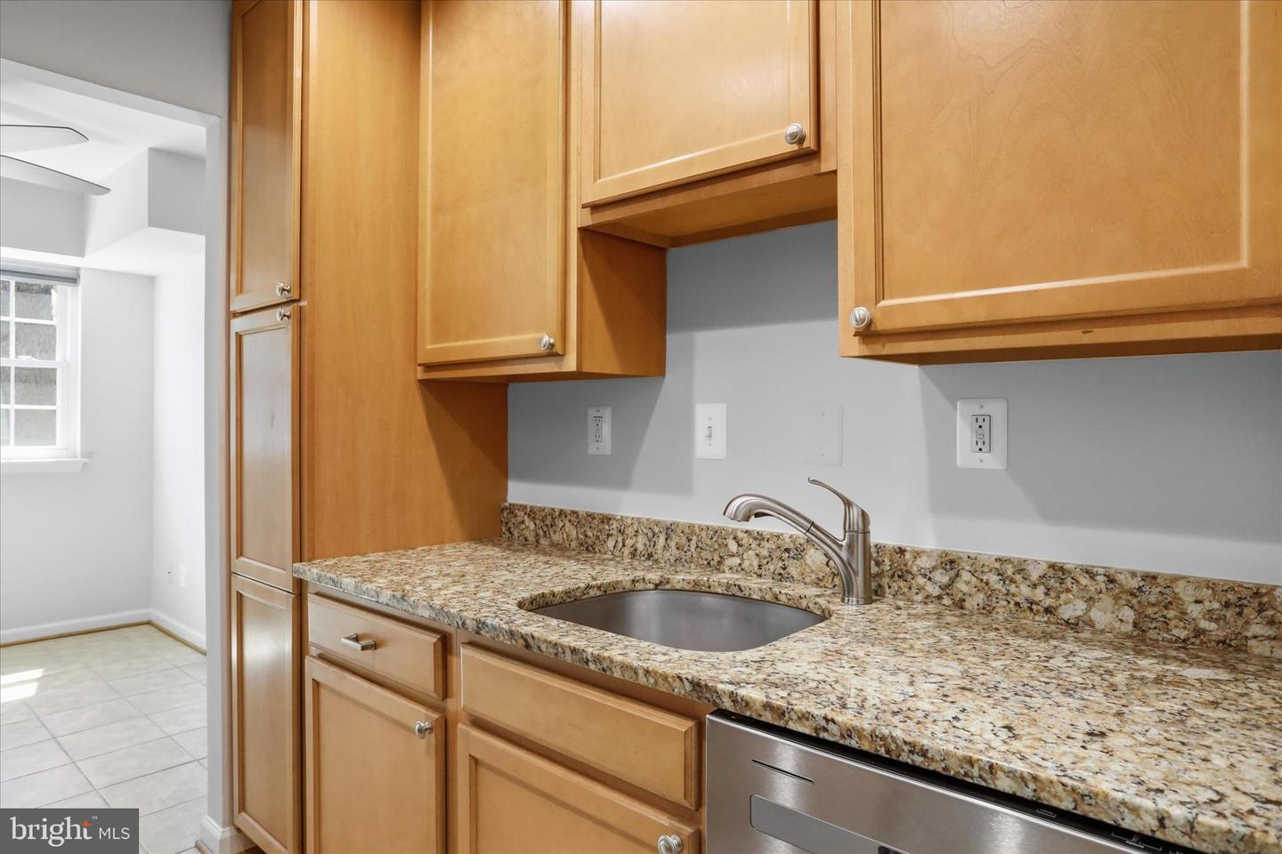 7097 Spring Garden Dr #101 Property Photo 2