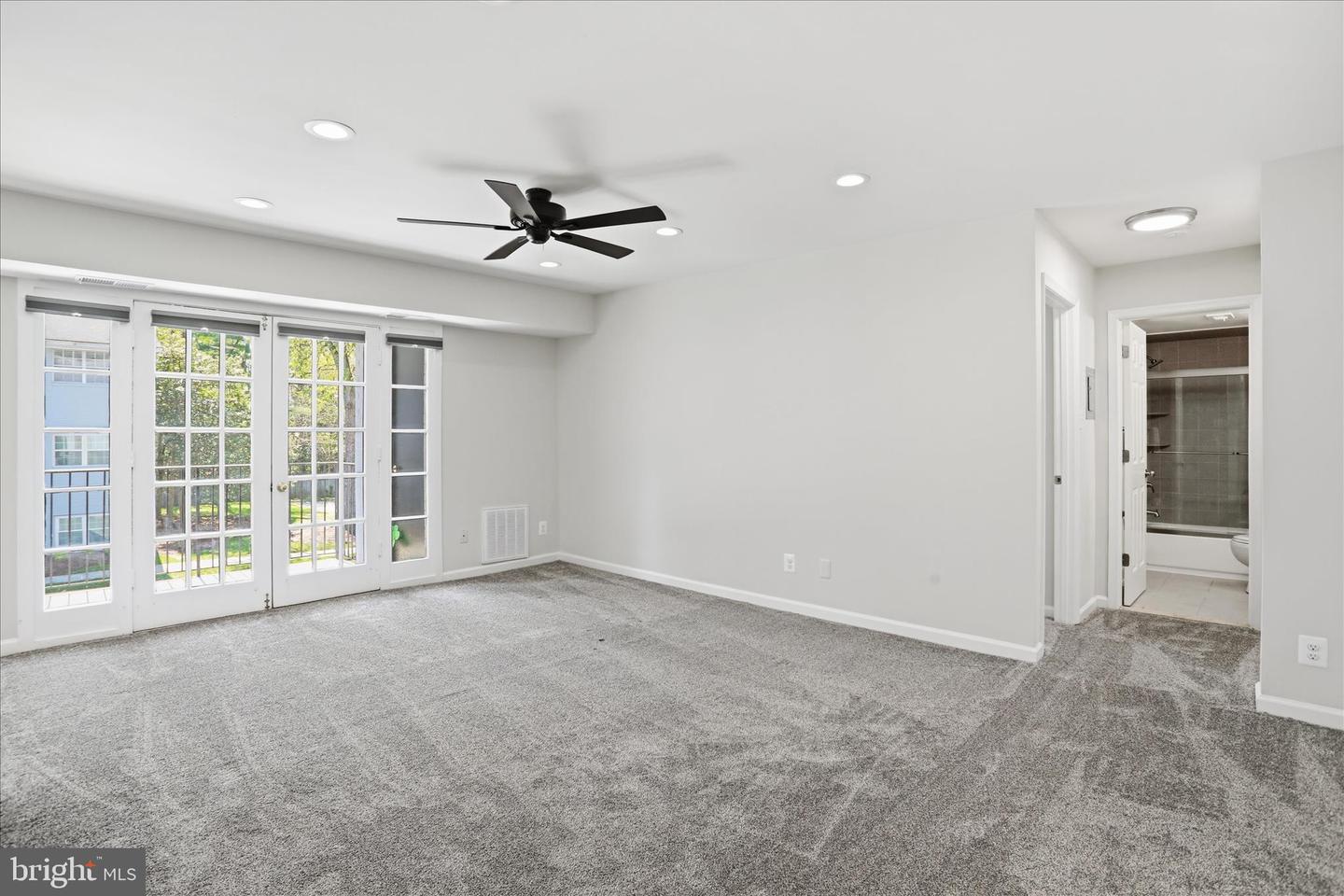7097 Spring Garden Dr #101 Property Photo 12