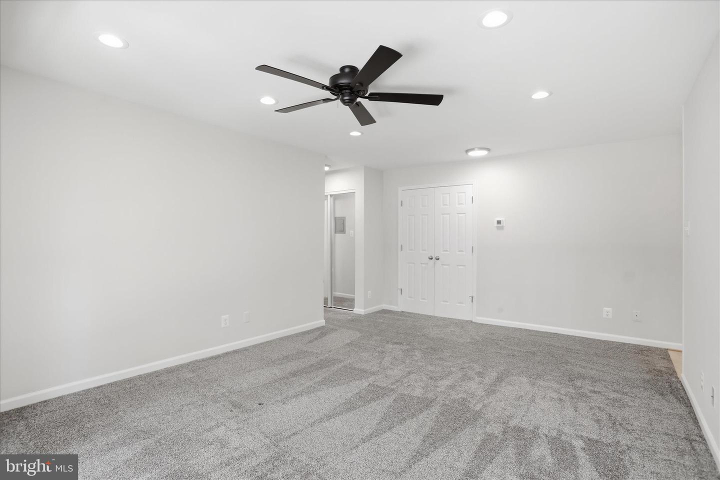 7097 Spring Garden Dr #101 Property Photo 18