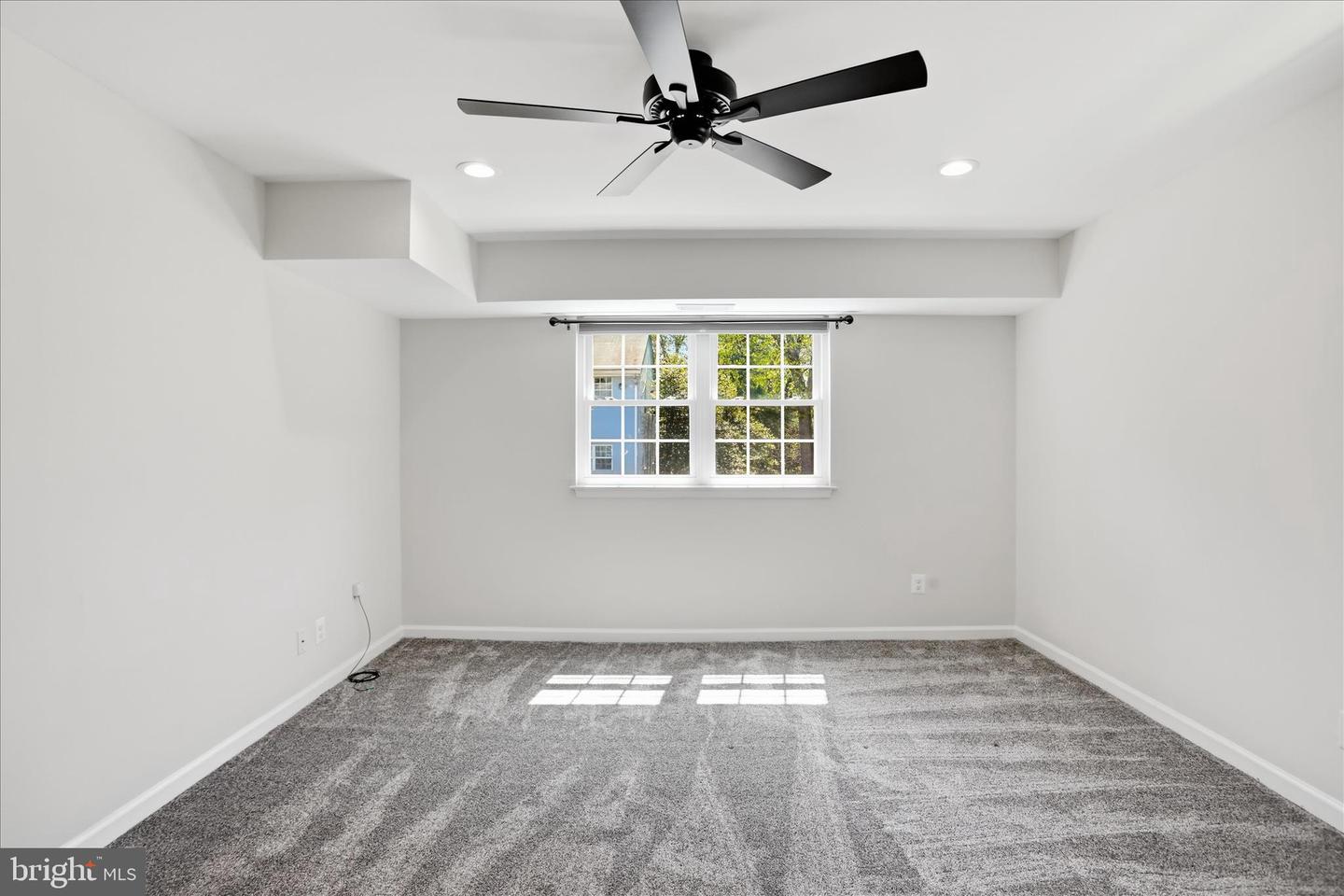 7097 Spring Garden Dr #101 Property Photo 21