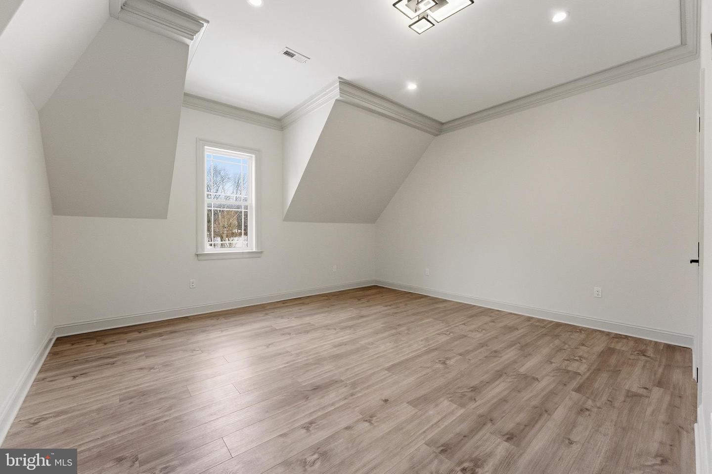 7301 Calvert St Property Photo 62