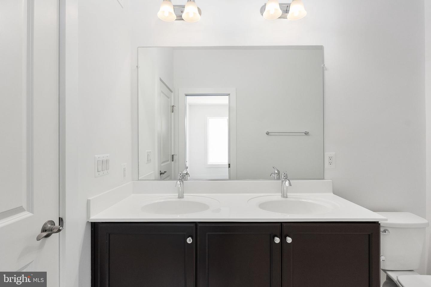 8456 Begonia Ln Property Photo 36