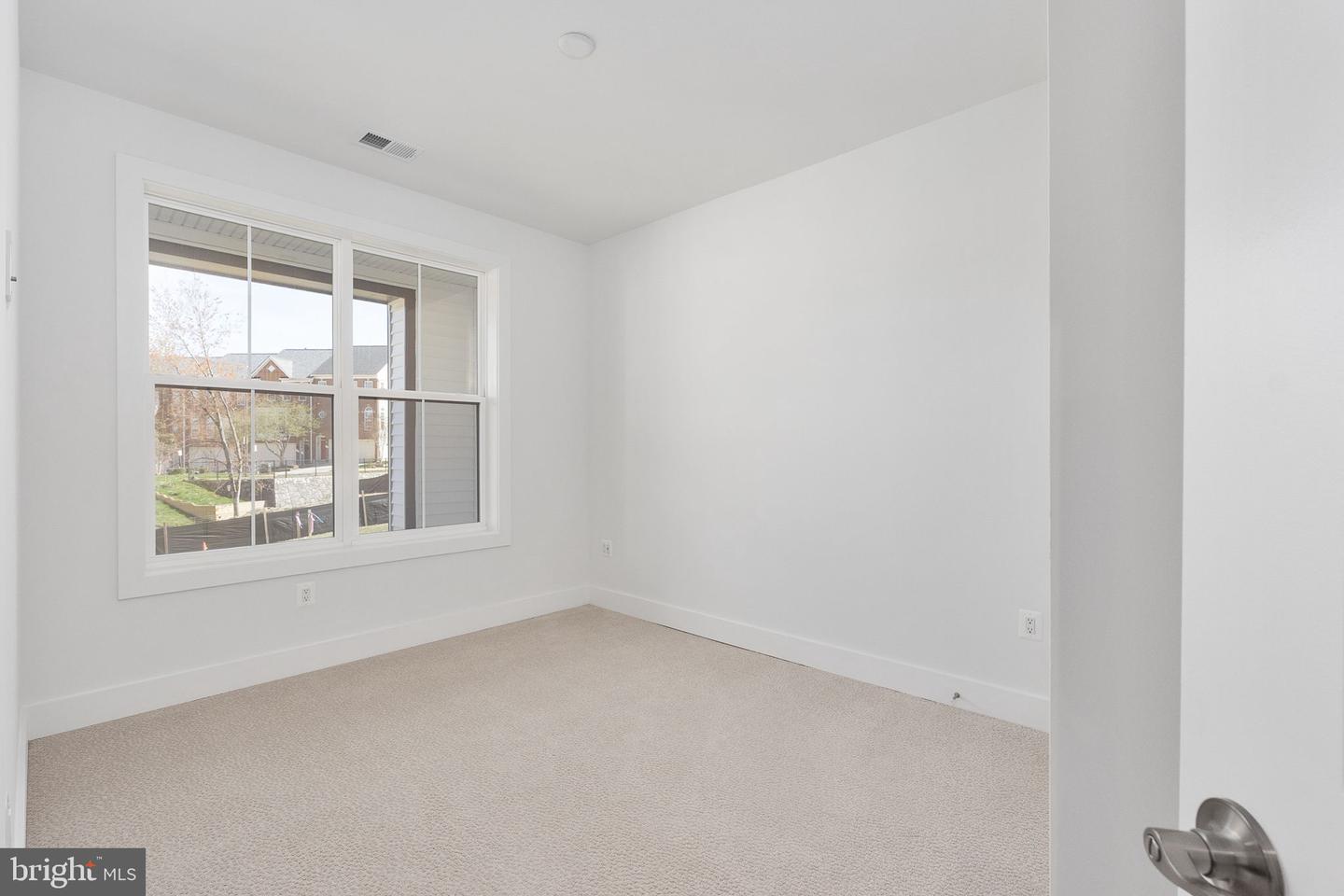 8456 Begonia Ln Property Photo 38