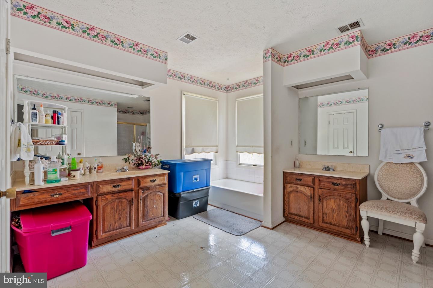 5408 Kennington Pl Property Photo 15