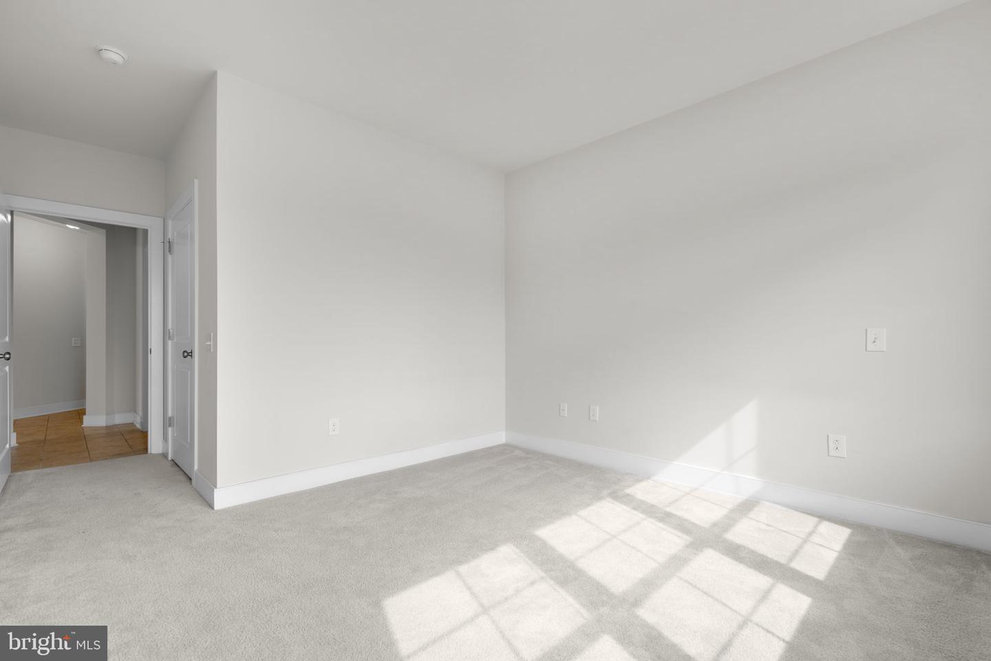 9521 Bastille St #305 Property Photo 23