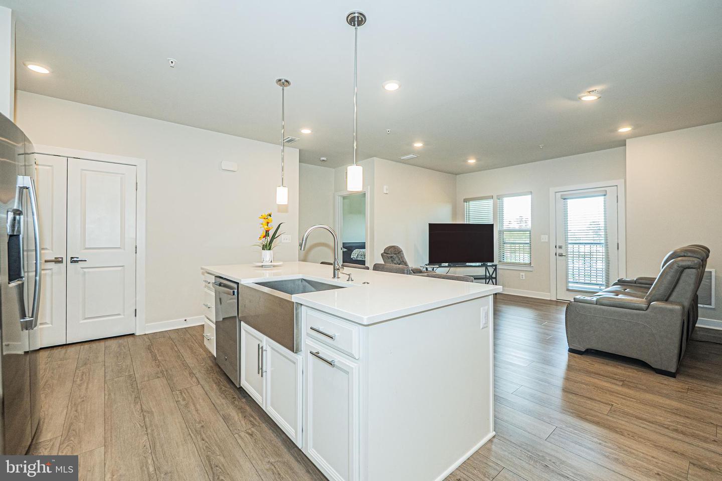 12880 Mosaic Park Way #1-q Property Photo 2