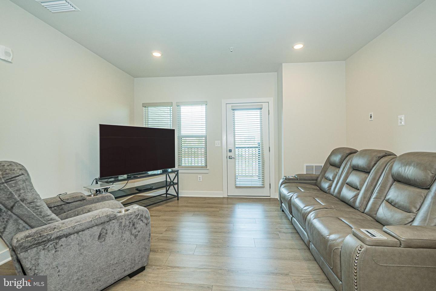 12880 Mosaic Park Way #1-q Property Photo 7