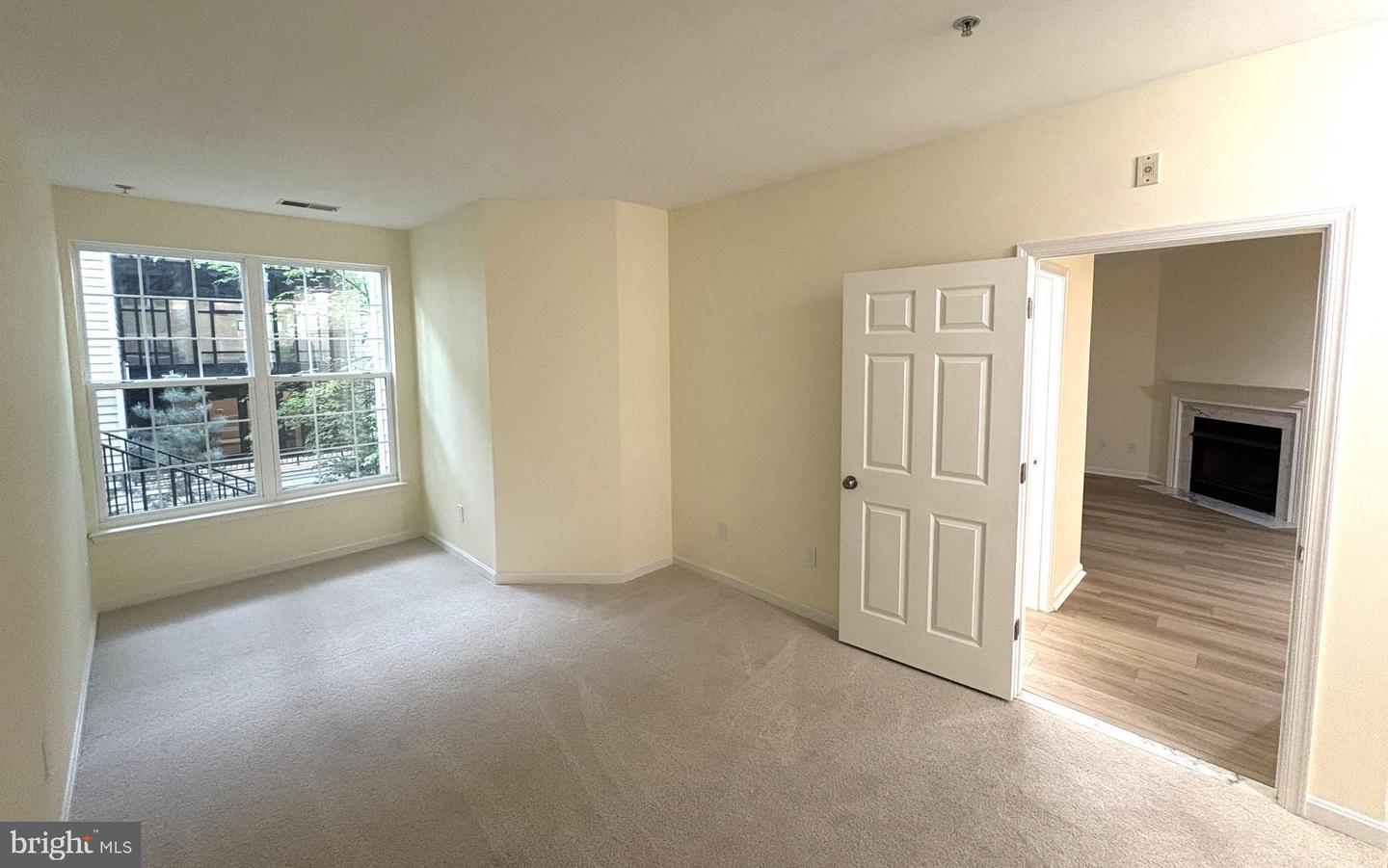 8183 Carnegie Hall Ct #109 Property Photo 12