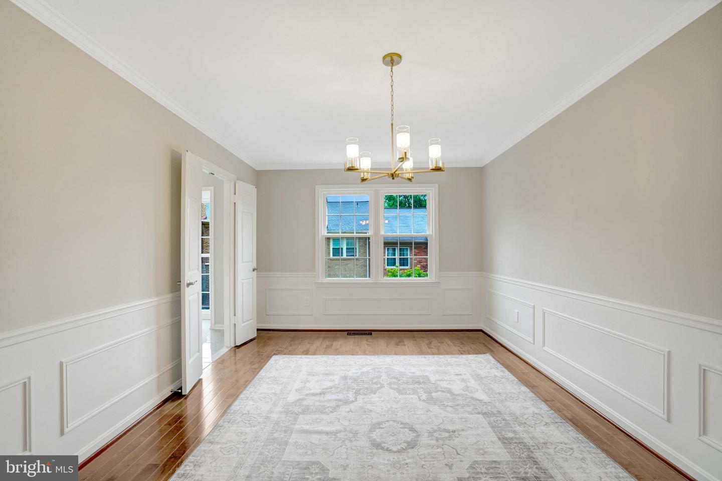 6402 Seven Oaks Ct Property Photo 9