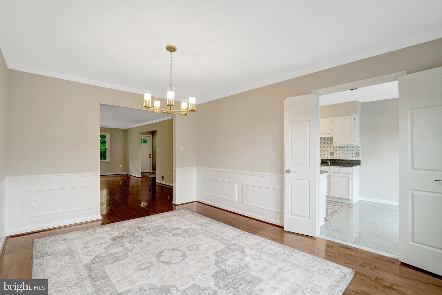 6402 Seven Oaks Ct Property Photo 11