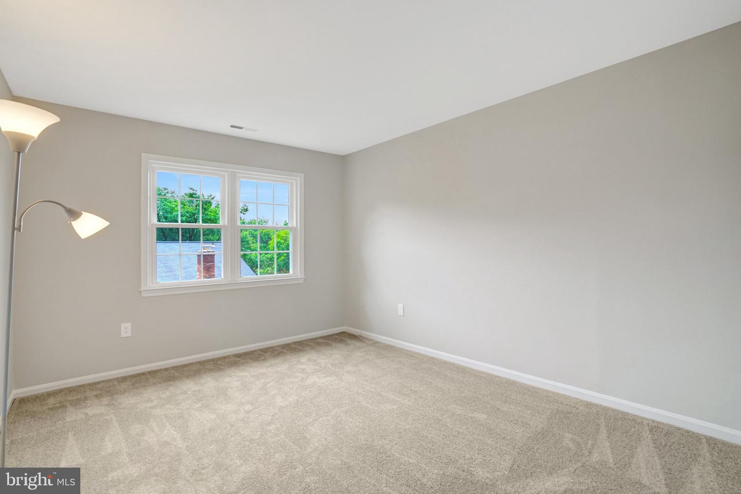 6402 Seven Oaks Ct Property Photo 21