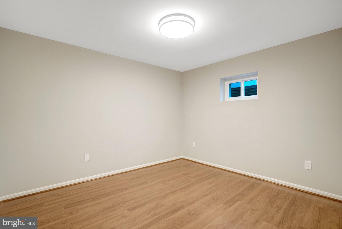 6402 Seven Oaks Ct Property Photo 33