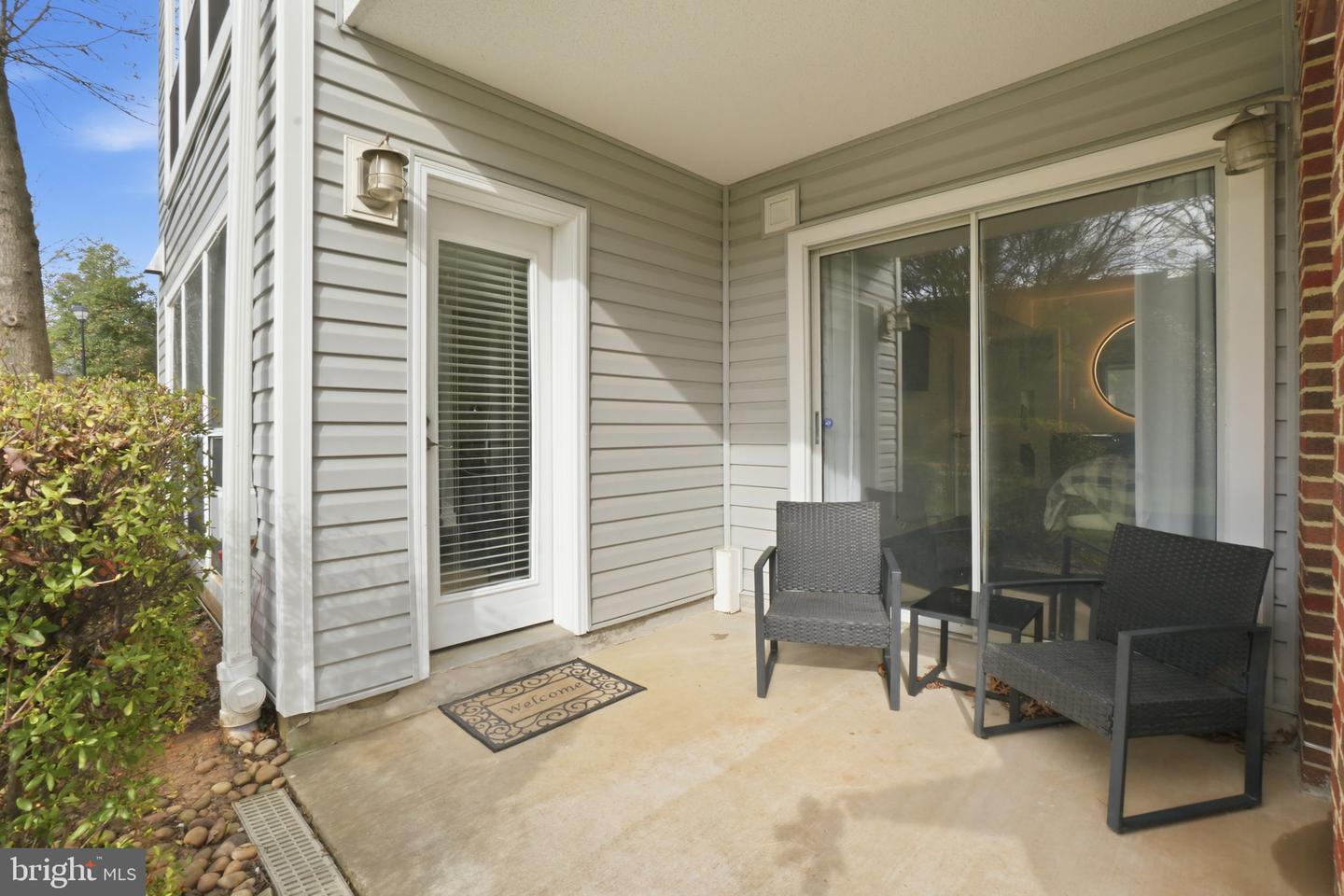 3179 Summit Square Dr #2-a2 Property Photo 17