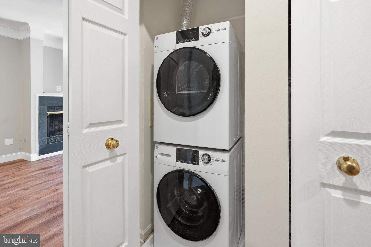 6519 Grange Ln #302 Property Photo 57