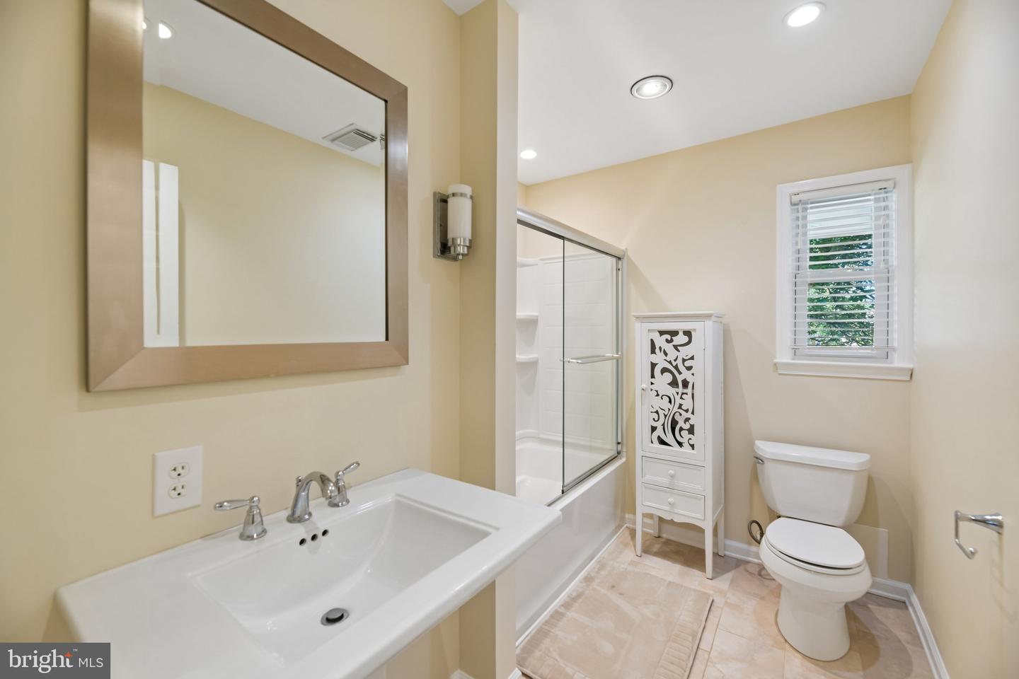 3304 Piper Ln Property Photo 27
