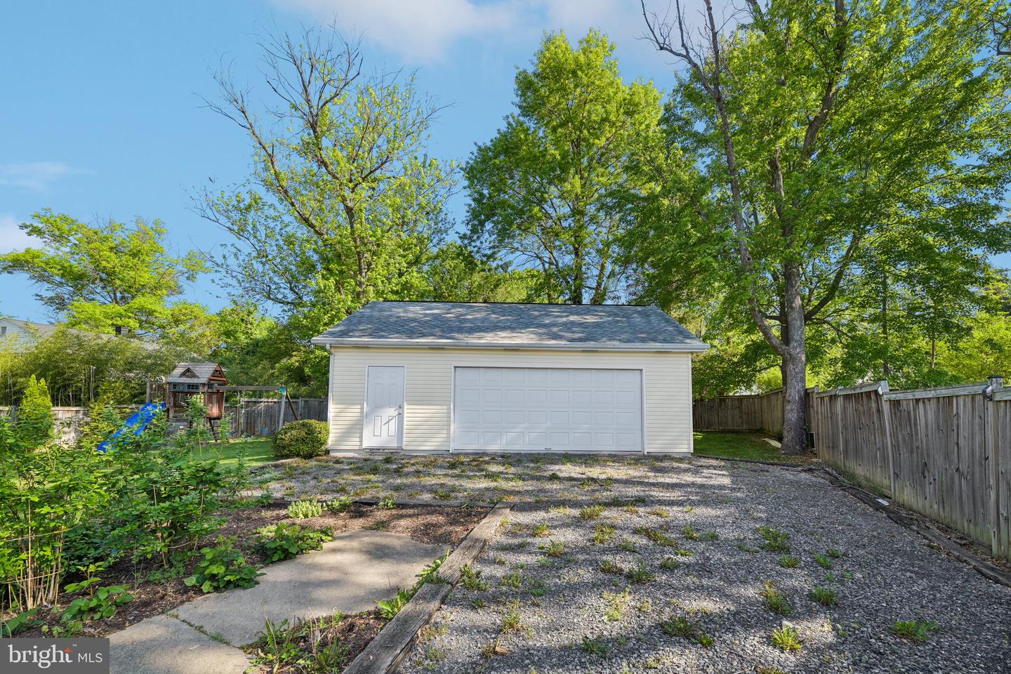 3304 Piper Ln Property Photo 41