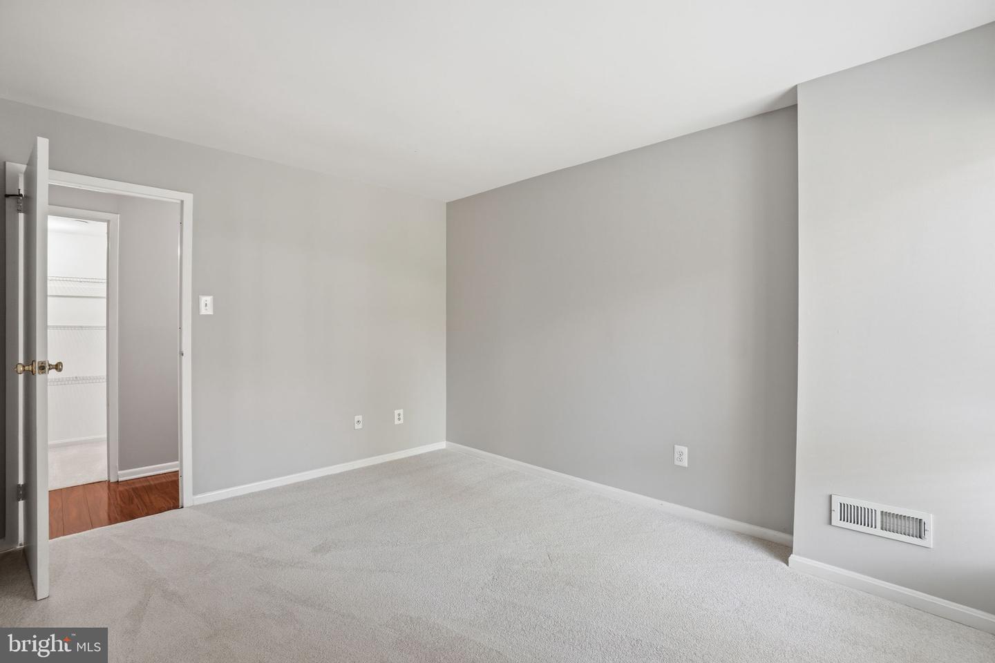 11228 Chestnut Grove Sq #132 Property Photo 16