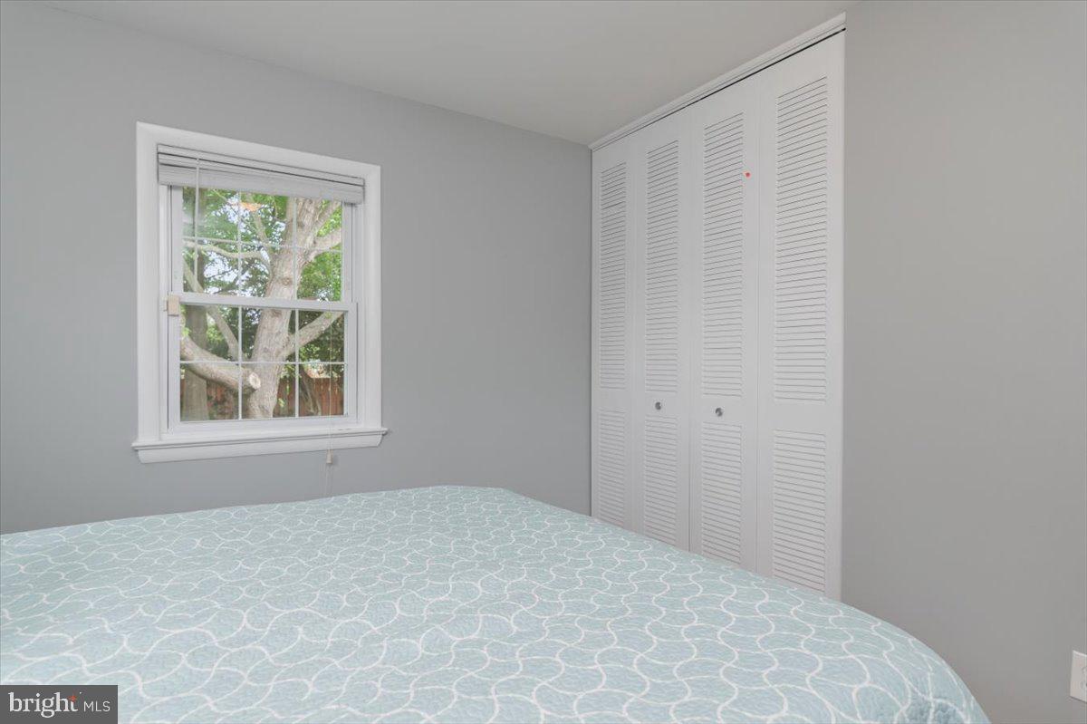 3428 Ramsgate Ter Property Photo 15