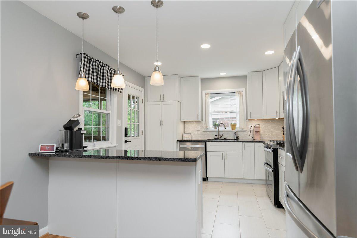 3428 Ramsgate Ter Property Photo 20