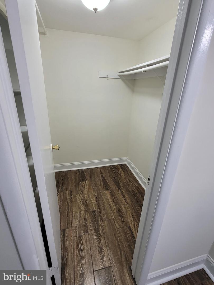 3808 Laramie Pl #b Property Photo 12