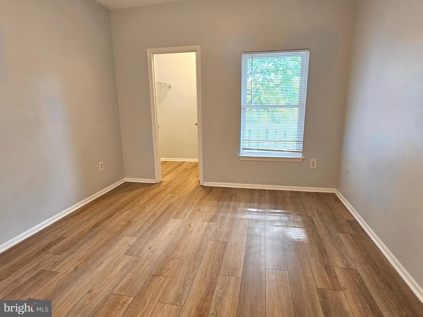 6005 Rosebud Ln #301 Property Photo 16